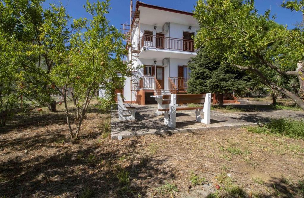 Manousi 2 - First Floor Villa Mystras Luaran gambar