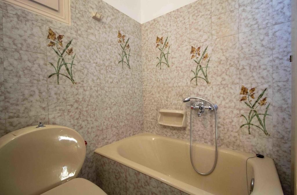 Manousi 2 - First Floor Villa Mystras Luaran gambar