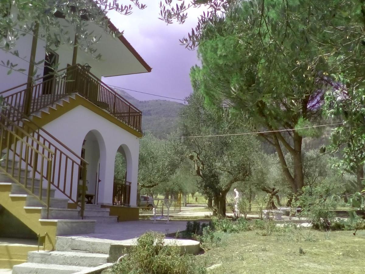 Manousi 2 - First Floor Villa Mystras Luaran gambar